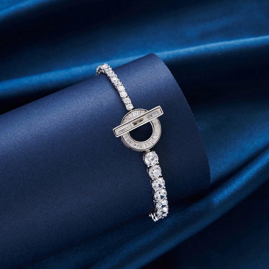 Classic Knot Silver Bracelet