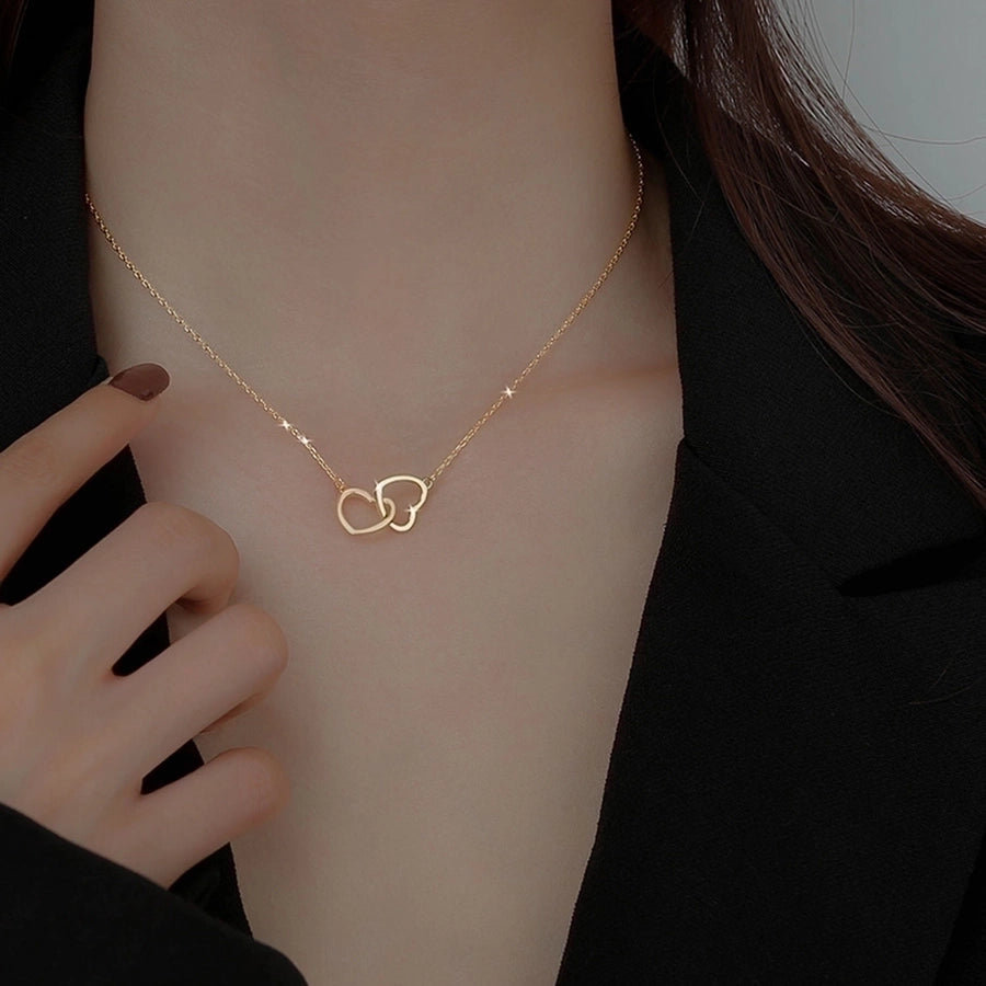 Linked Heart Neckpiece