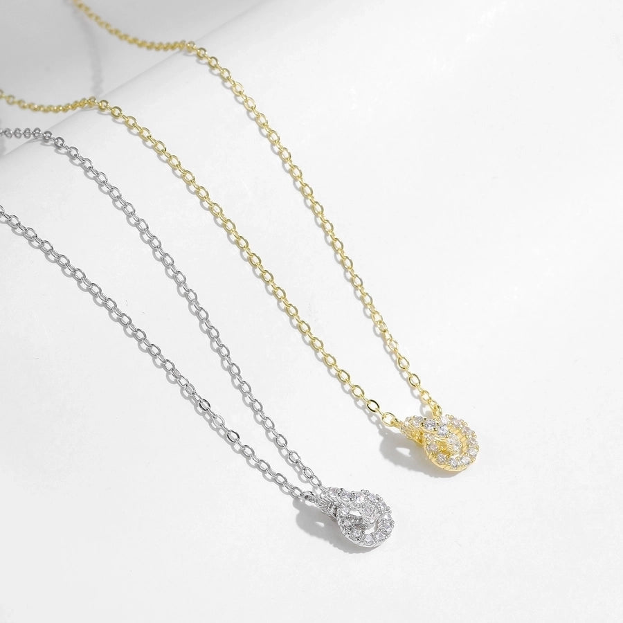 Cable Chain Zircon Pendant