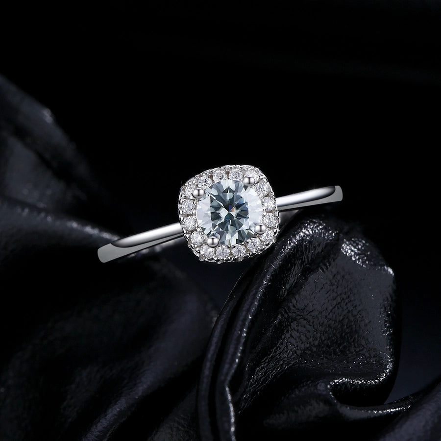Moissanite Min Square Ring