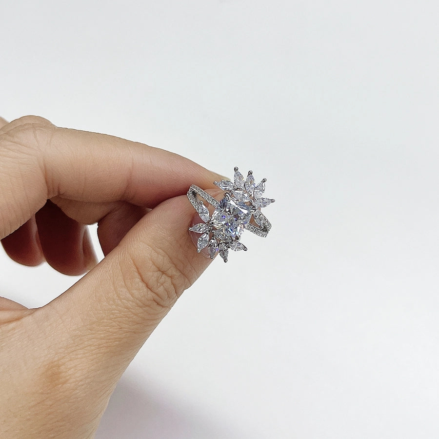 Rhinestone Flower Ring