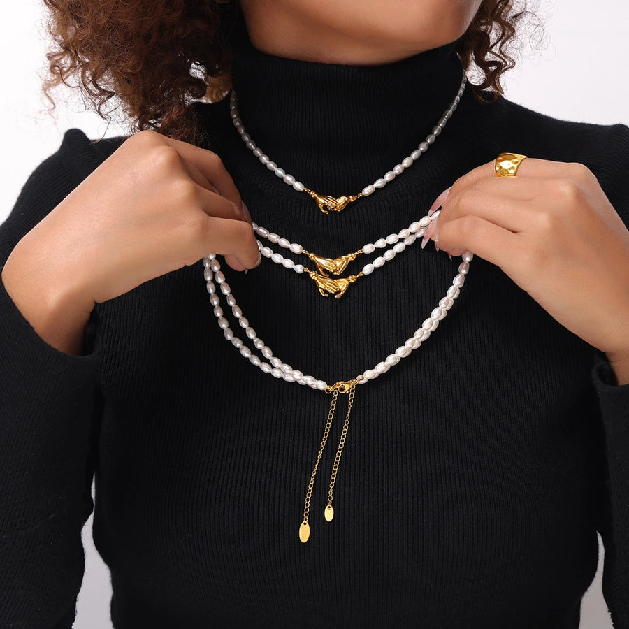 Korean Gesture Oval Pearl Necklace